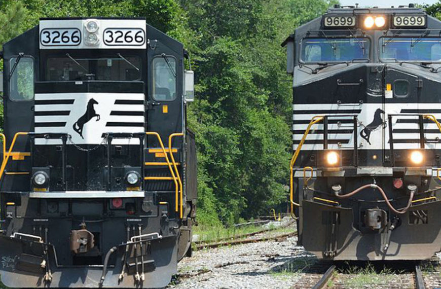 Norfolk Southern derailment forces partial suspension of Amtrak service